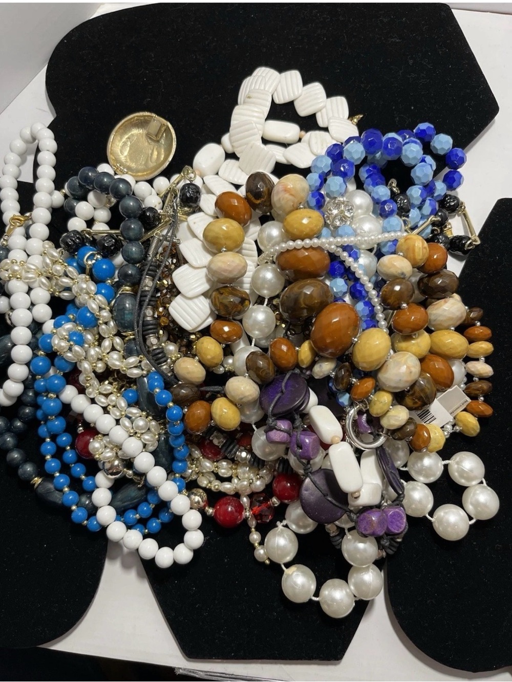 Necklace Lot Of 14 Beaded All Great,clean, Wearable Retro Jewelry Some Signed
